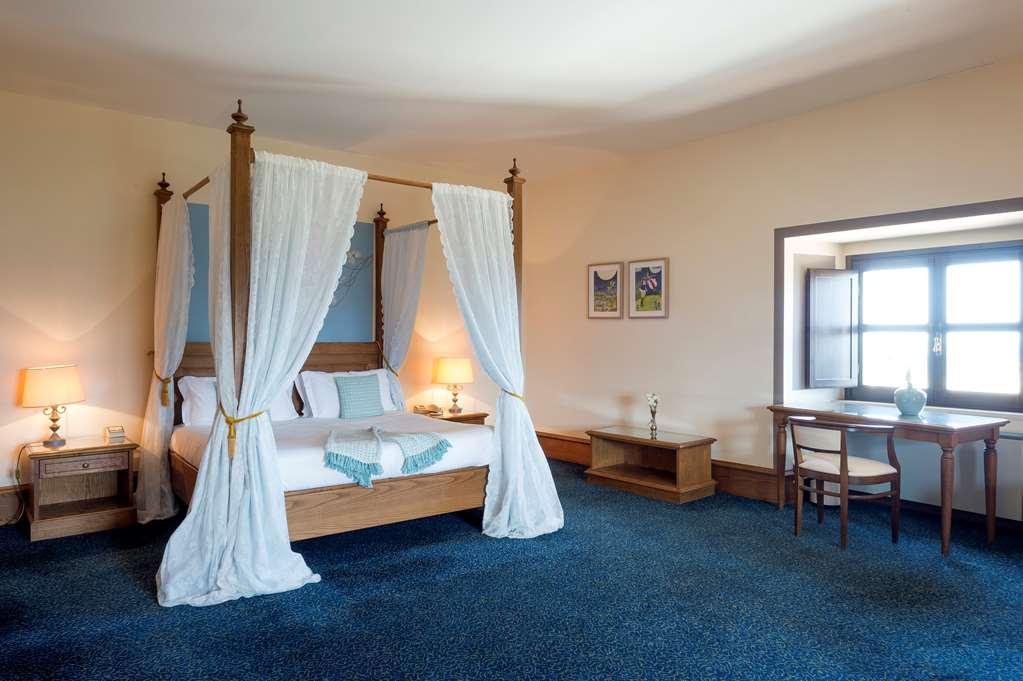 Castello Chiola Dimora Storica Hotell Loreto Aprutino Rum bild
